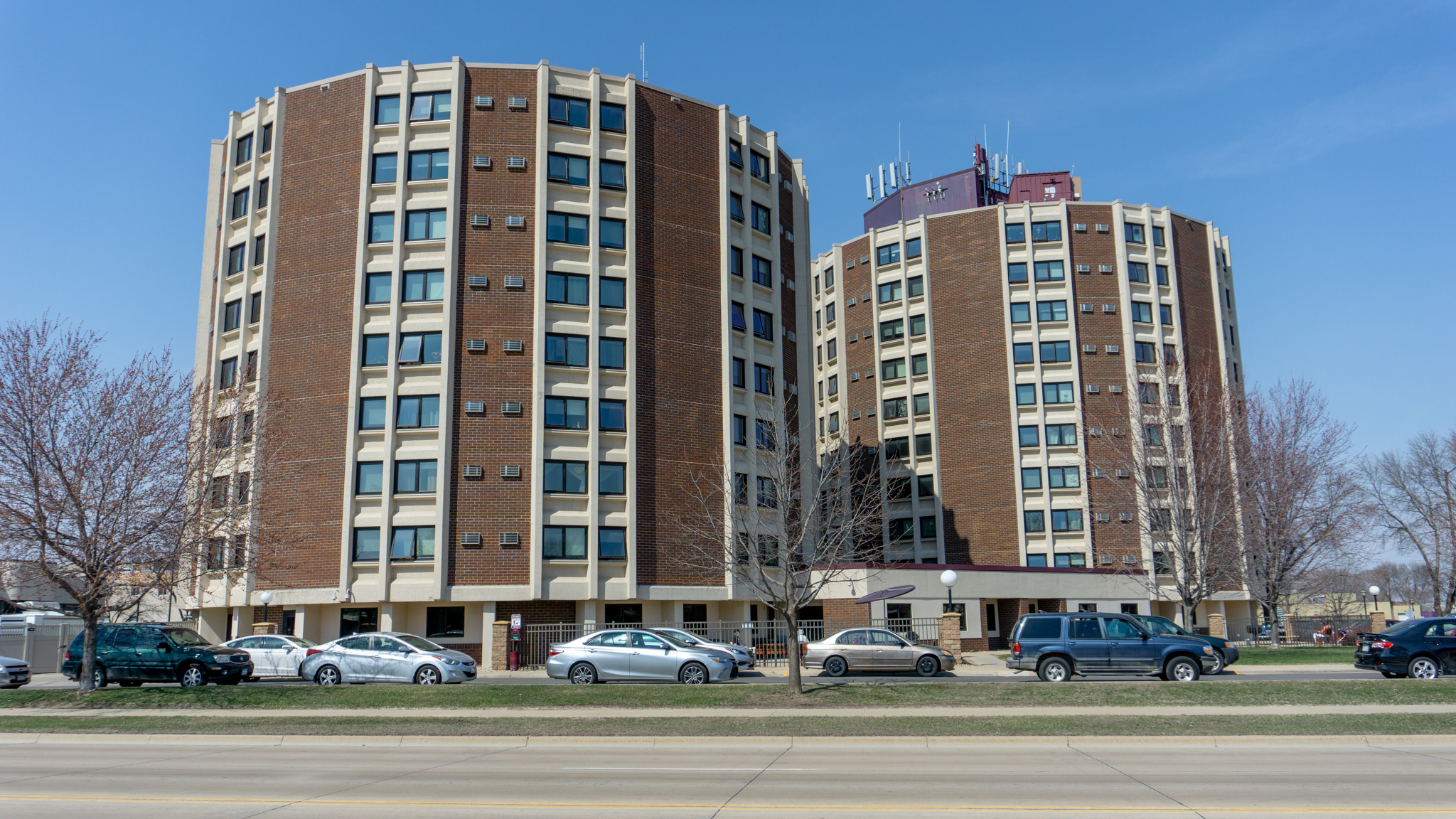 Twin Towers Apartments Austin Housing & Redevelopment Authority